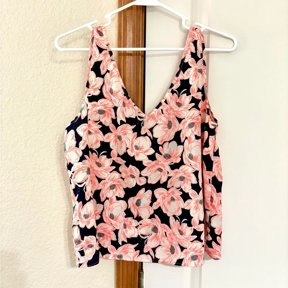 one clothing Floral V-Neck Sleeveless Top - Navy & Orange Size Medium